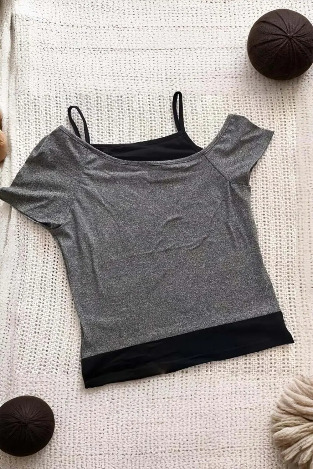 Antrasit Vintage Guitar Açık Yaka Gotik Y2K Ek Askılı Crop