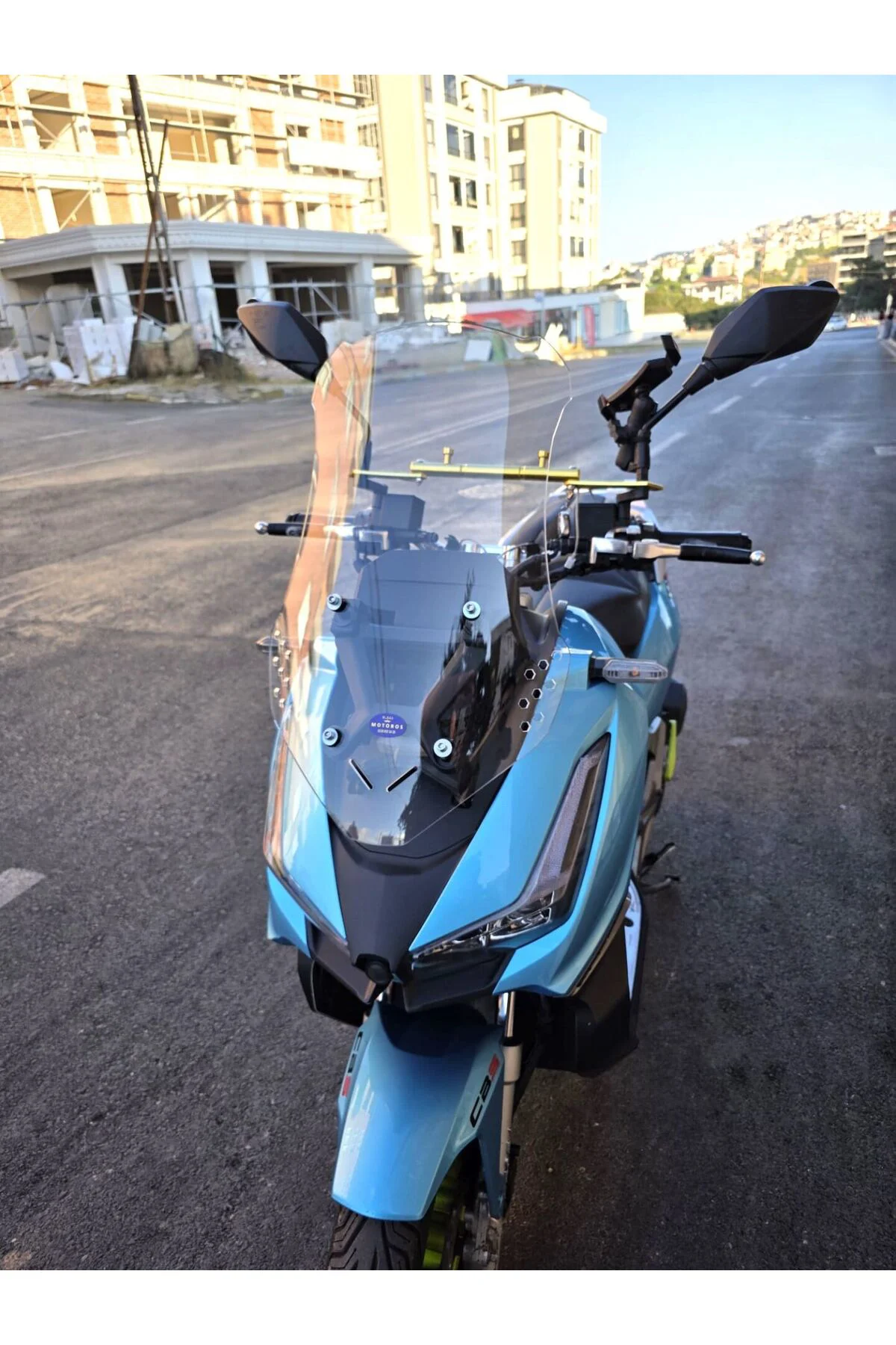 Apache Ventro 150 Ön Cam 2022-2026 Model 55cm Şeffaf Renkli 4mm K