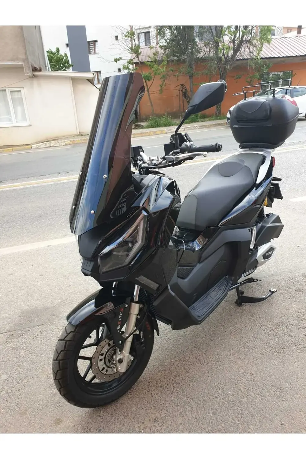 Apachi Ventro 150 Siperlik Ön Cam 2023-2025 Model 75cm Siyah Renk
