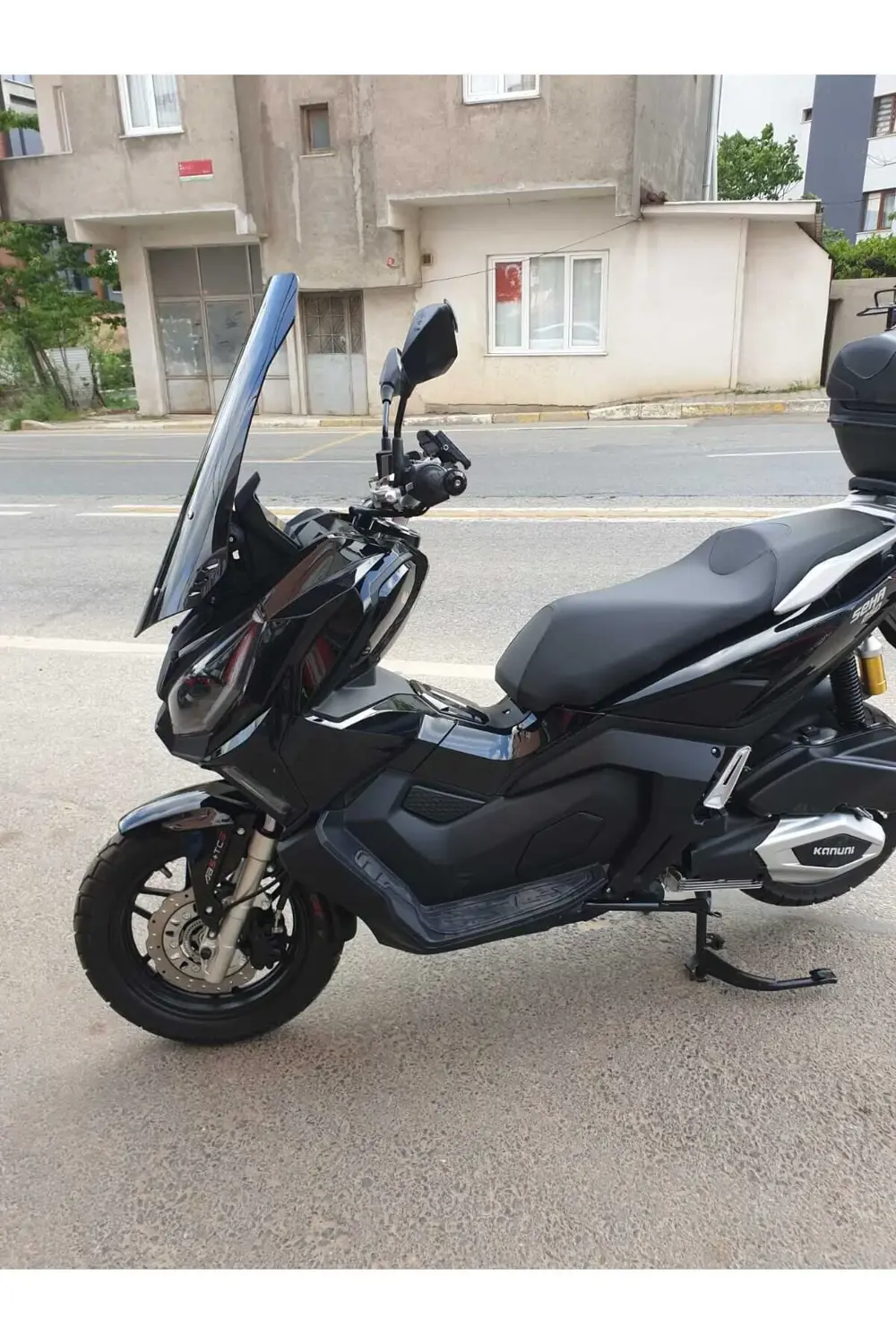 Apachi Ventro 150 Siperlik Ön Cam 2023-2025 Model 75cm Siyah Renk