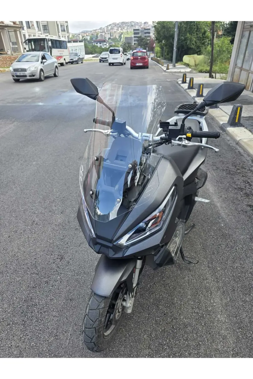 Apachi Ventro 150 Siperlik Ön Cam 2023-2025 Model 57cm Şeffaf Ren