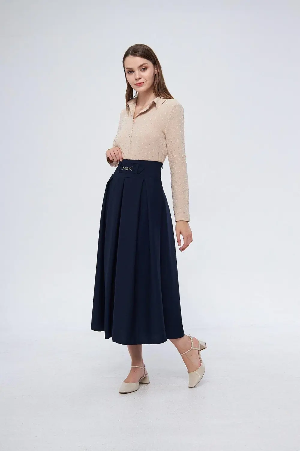 Apaen Kadın Vizon Metal Aksesuar Detaylı Mevsimlik Kloş Tesettür