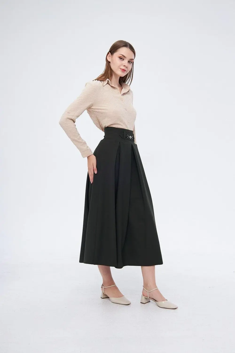 Apaen Kadın Vizon Metal Aksesuar Detaylı Mevsimlik Kloş Tesettür