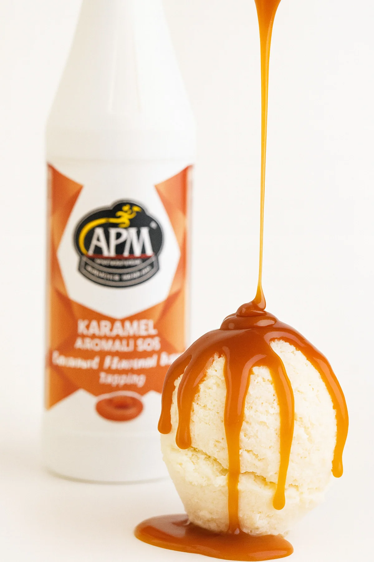 APMKaramel Aromalı Topping Sos 1kg