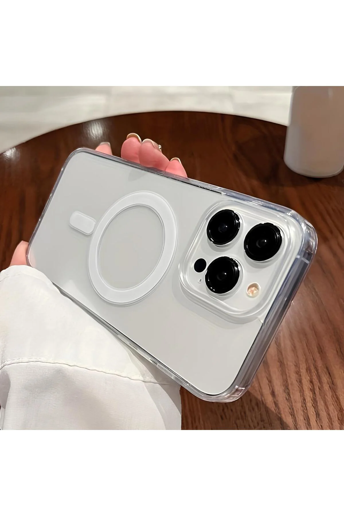 Apple iPhone 14 Pro 6.1'' Magsafe Şeffaf Silikon Kılıf