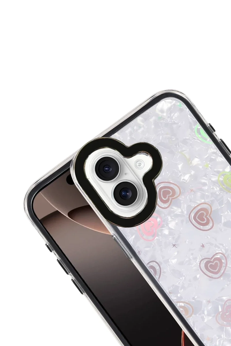 Apple iPhone 16 Lumi Desenli Kapak - Siyah Apple iPhone 16 Lumi Desenli Kapak - Siyah