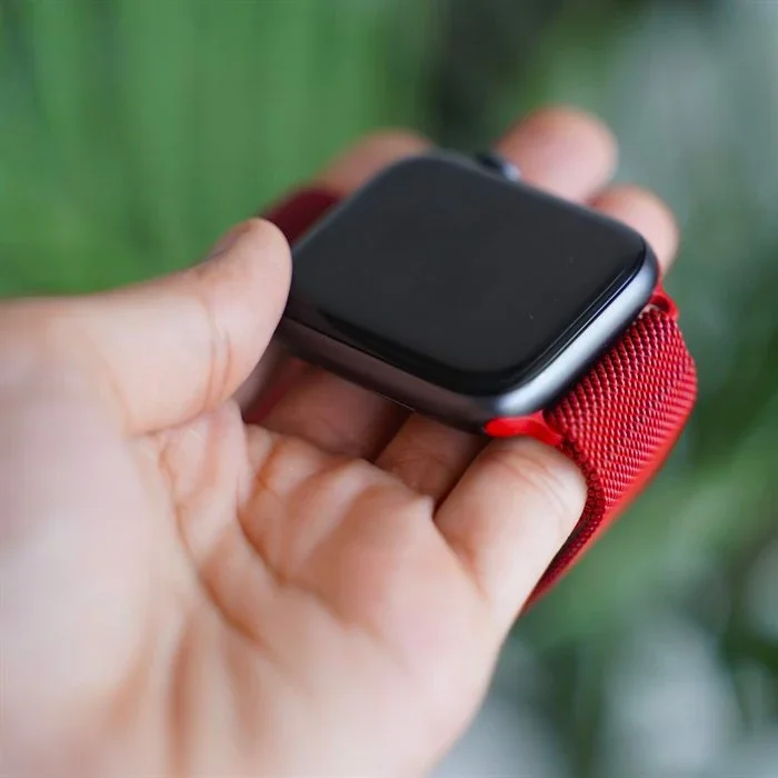Apple Watch Milano Loop Metal Kayış - 45mm 44mm 42mm Uyumlu, Dayanıklı ve Şık
