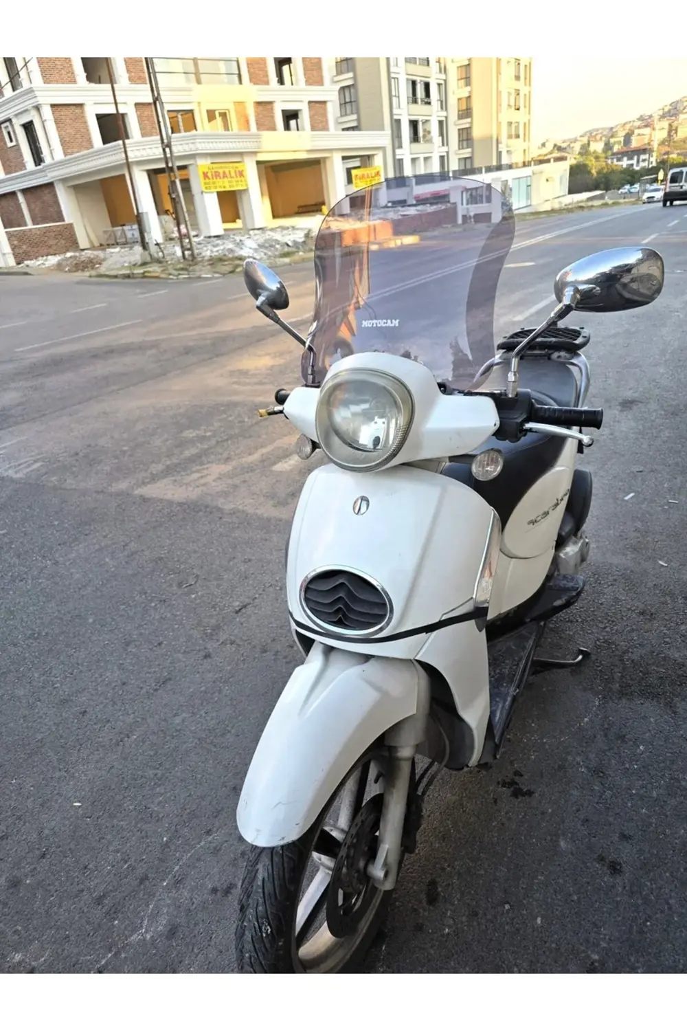 Aprilia Scarabeo 200 İe Ön Cam 35cm 2008-2015 Model Füme Renkli 4