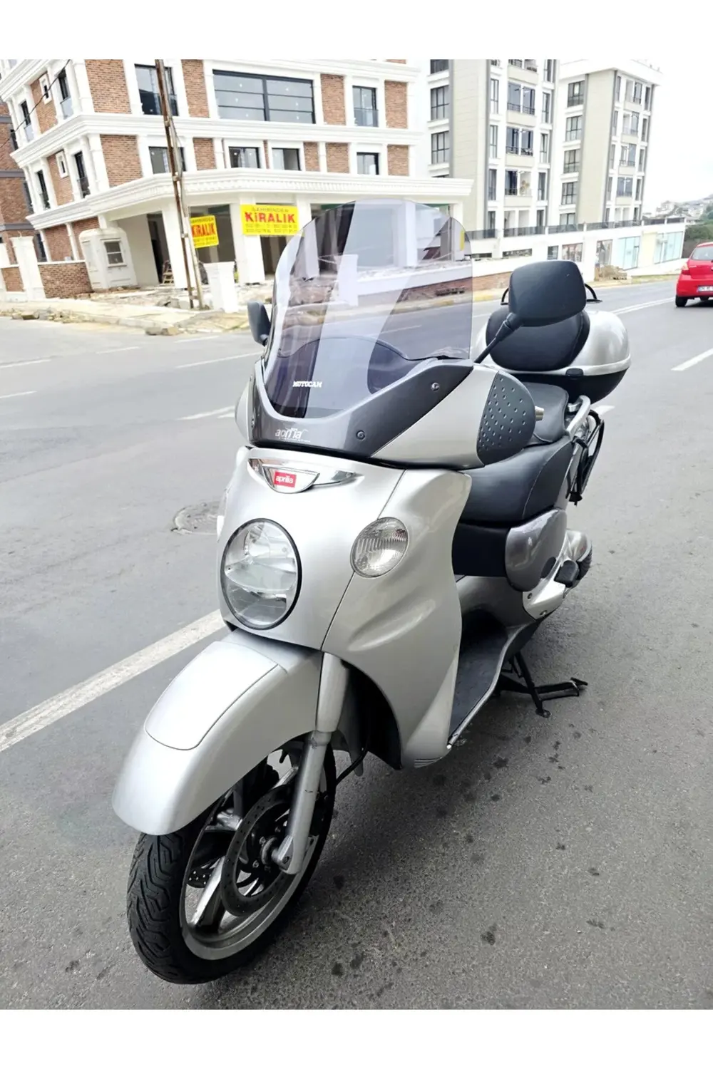 Aprilia Scarabeo 500 Ön Cam 49cm 2003-2008 Model Füme Renkli 4mm