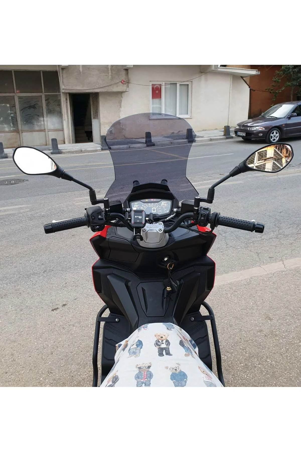 Aprilia SR GT 125 Ön Cam 2021-2026 Model 58cm Füme Renkli 4mm