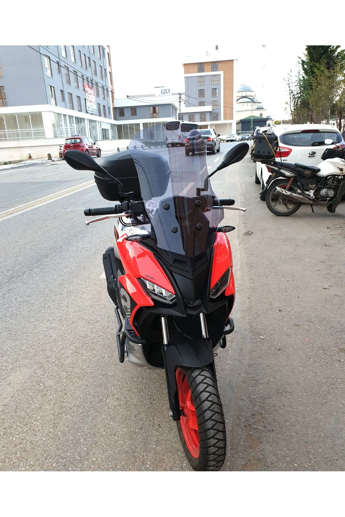 Aprilia SR GT 125 Ön Cam 2021-2026 Model 58cm Füme Renkli 4mm