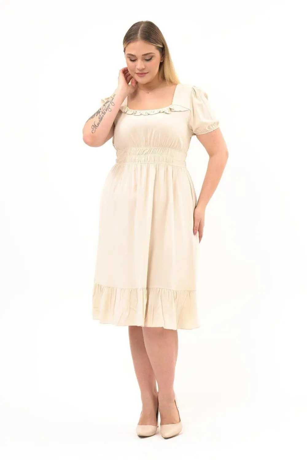 Apsen  Kadın Bej Kare Yaka Fırfır Detaylı Midi Boy Yazlık Viscon E