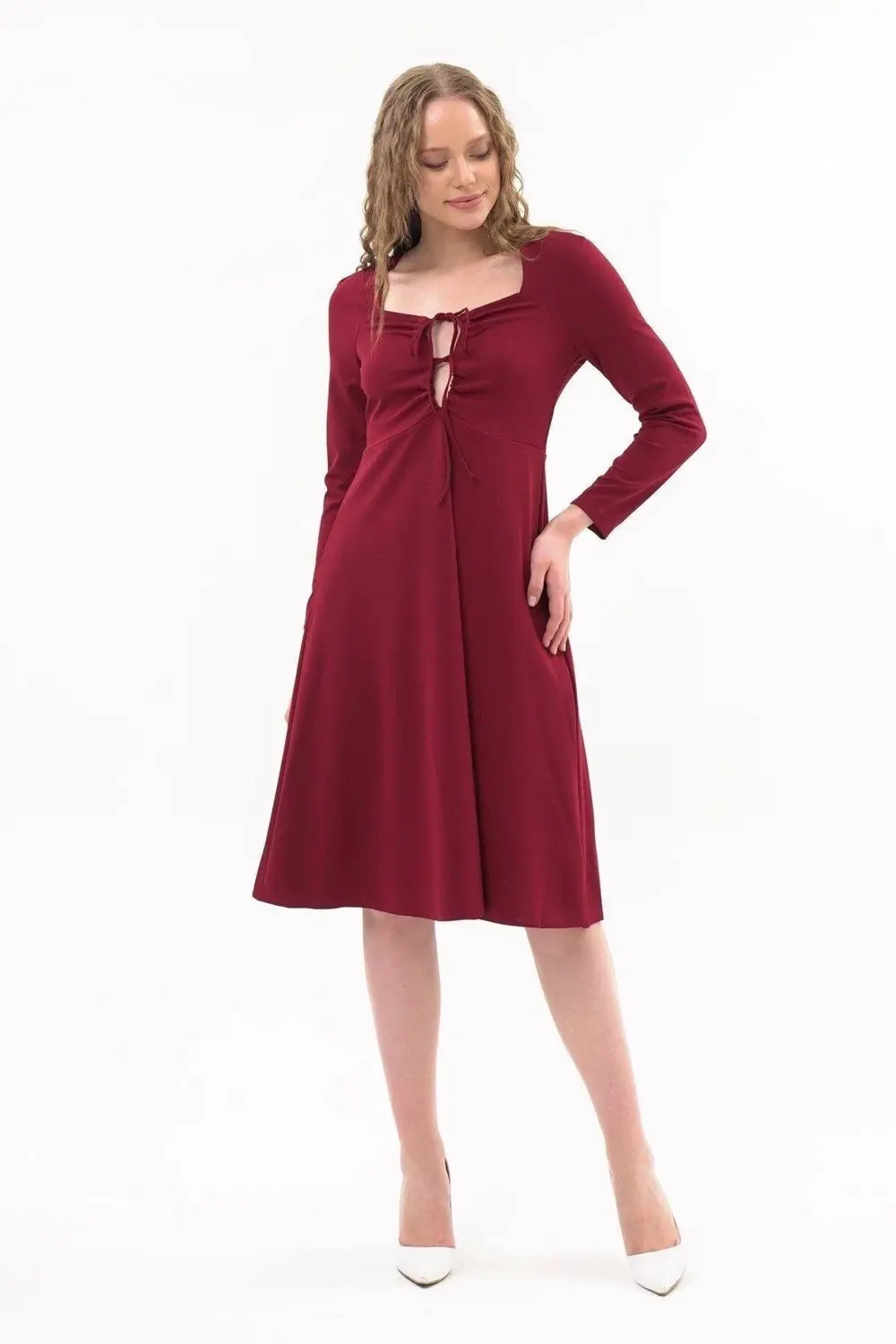 Apsen Kadın Bordo Göğsü Bağlama Detaylı Uzun Kol Mevsimlik Midi B