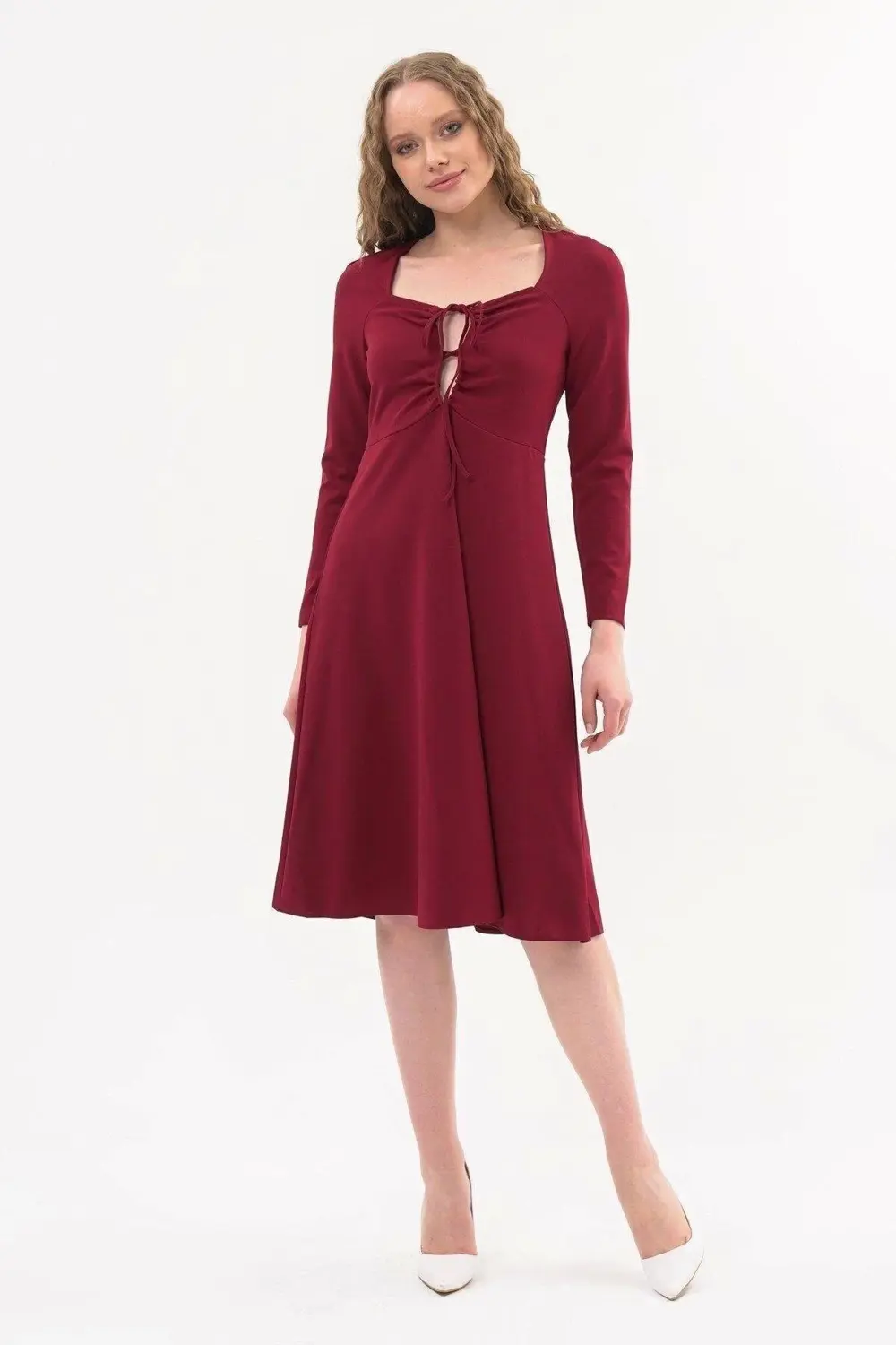 Apsen Kadın Bordo Göğsü Bağlama Detaylı Uzun Kol Mevsimlik Midi B