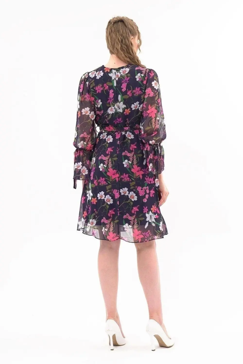 Apsen Kadın Çiçek Desenli Kruvaze Yaka Midi Şifon Elbise 4433-100