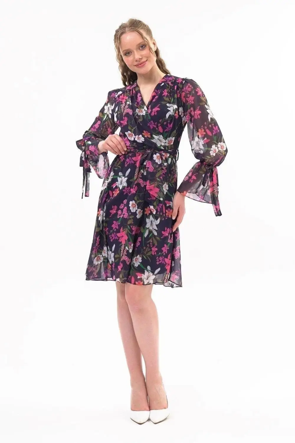 Apsen Kadın Çiçek Desenli Kruvaze Yaka Midi Şifon Elbise 4433-100