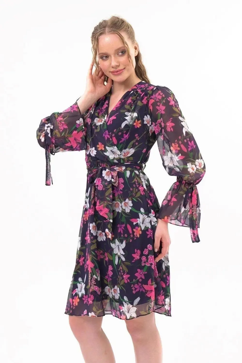 Apsen Kadın Çiçek Desenli Kruvaze Yaka Midi Şifon Elbise 4433-100