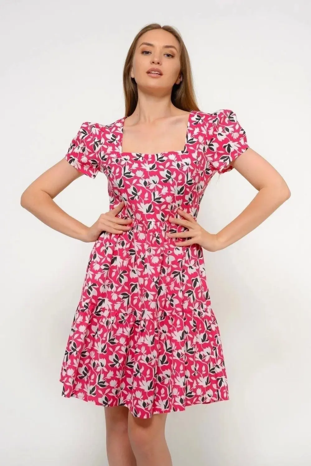 Apsen Kadın Kare Yaka Büzgü Detaylı Mini Boy Yazlık Elbise 4447-9