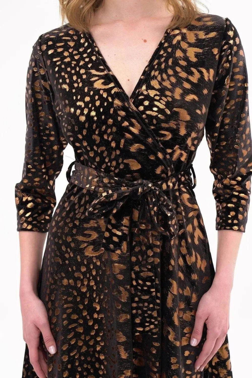 Apsen Kadın Leopar Desen Baskılı Kadife Midi Kışlık Elbise 4477-1