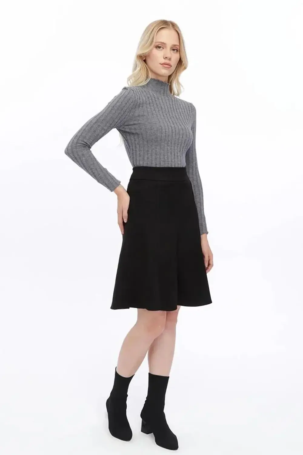 Apsen Kadın Siyah Kışlık Parçalı Midi Boy Kloş Süet Etek 2154-60