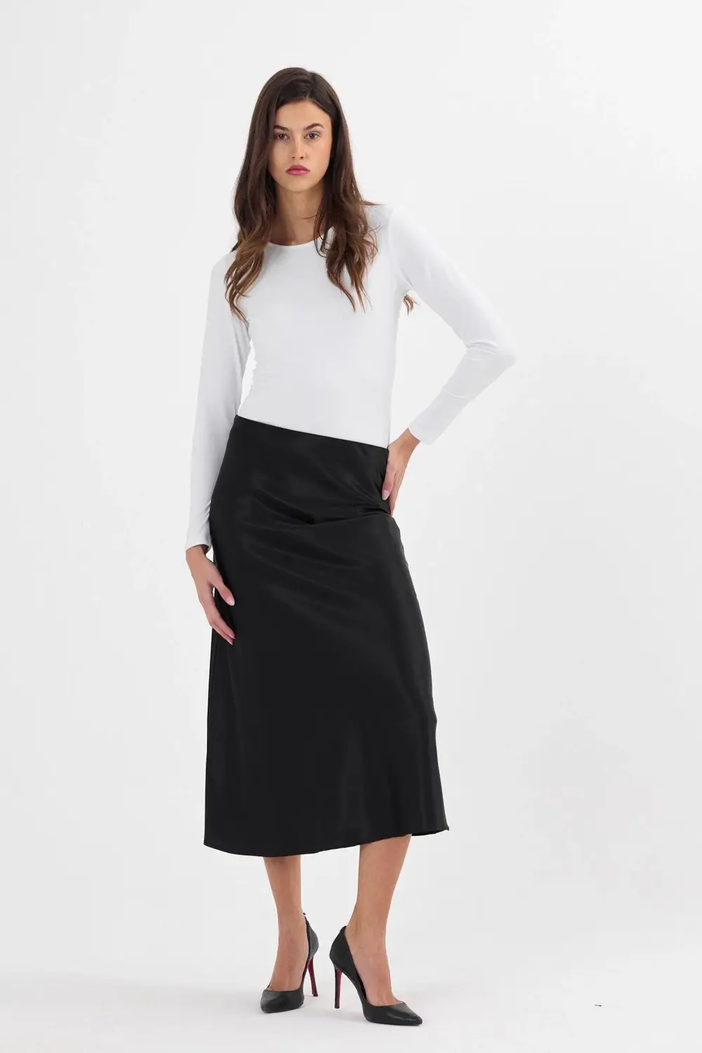 Apsen Kadın Siyah Kloş Kesim Saten Maxi Boy Dokuma Etek 2196-90