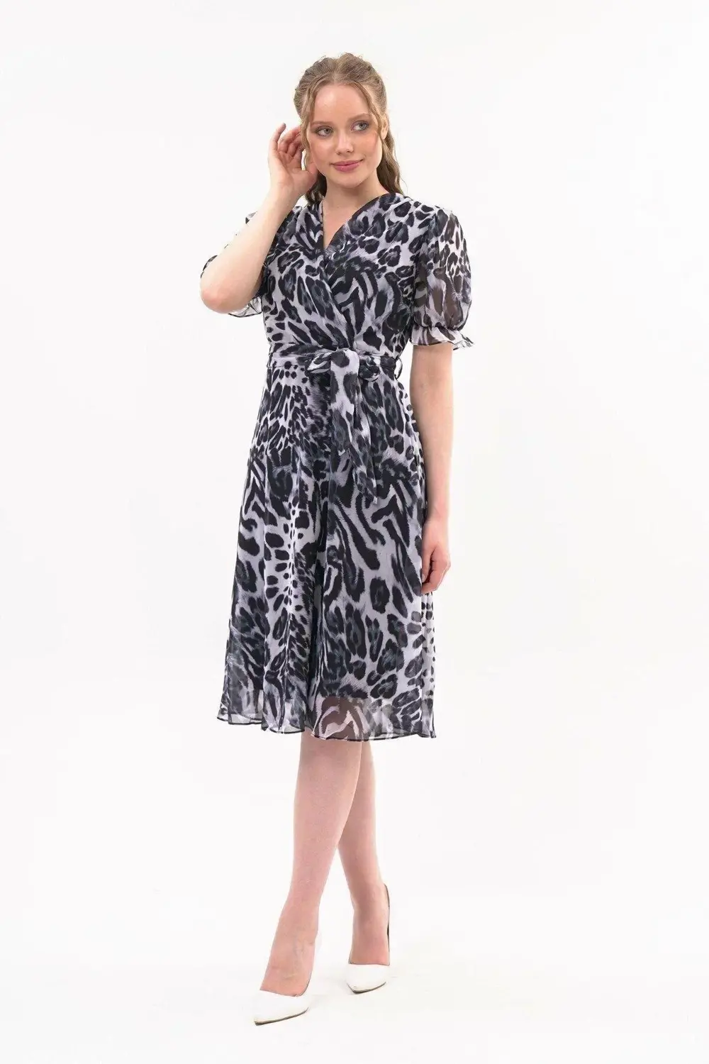 Apsen Kadın Siyah Leopar Desenli Kruvaze Yaka Midi Şifon Elbise 4