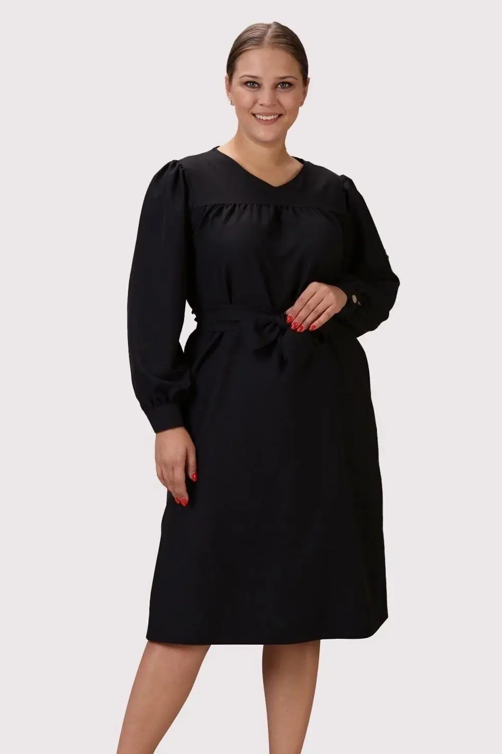 Apsen  Kadın Siyah Uzun Kol Mevsimlik Midi Boy Büyük Beden Elbise