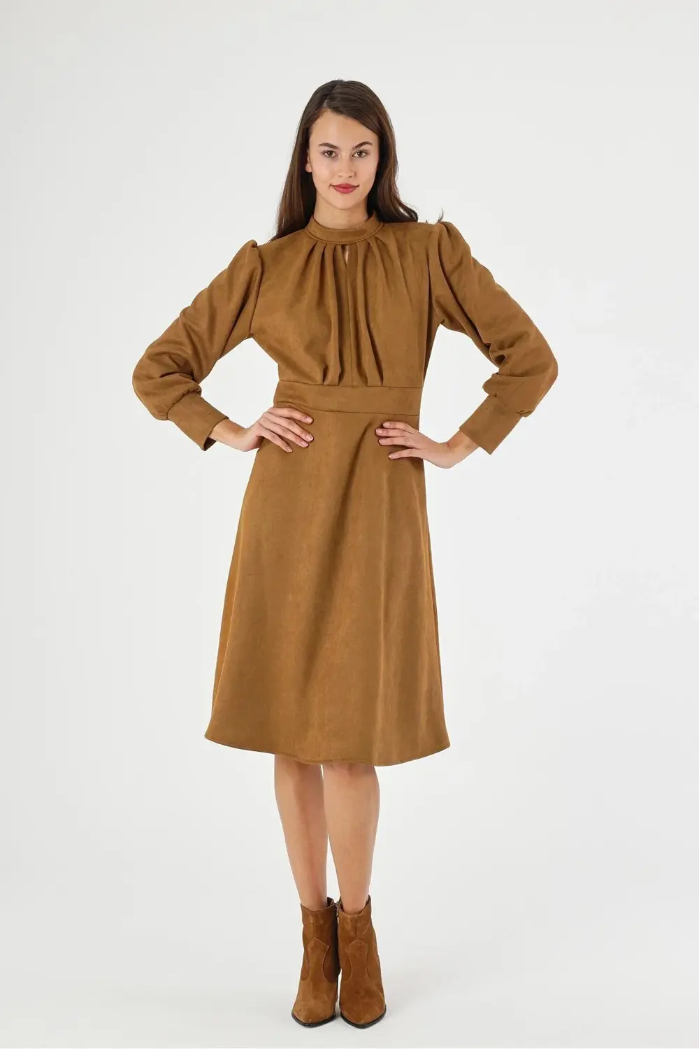 Apsen Kadın Süet Taba Hakim Yaka Pile Detaylı Uzun Kol Midi Boy K