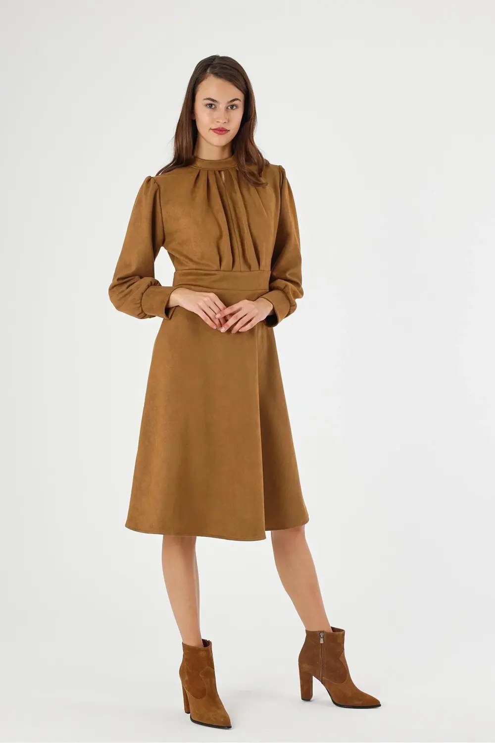 Apsen Kadın Süet Taba Hakim Yaka Pile Detaylı Uzun Kol Midi Boy K