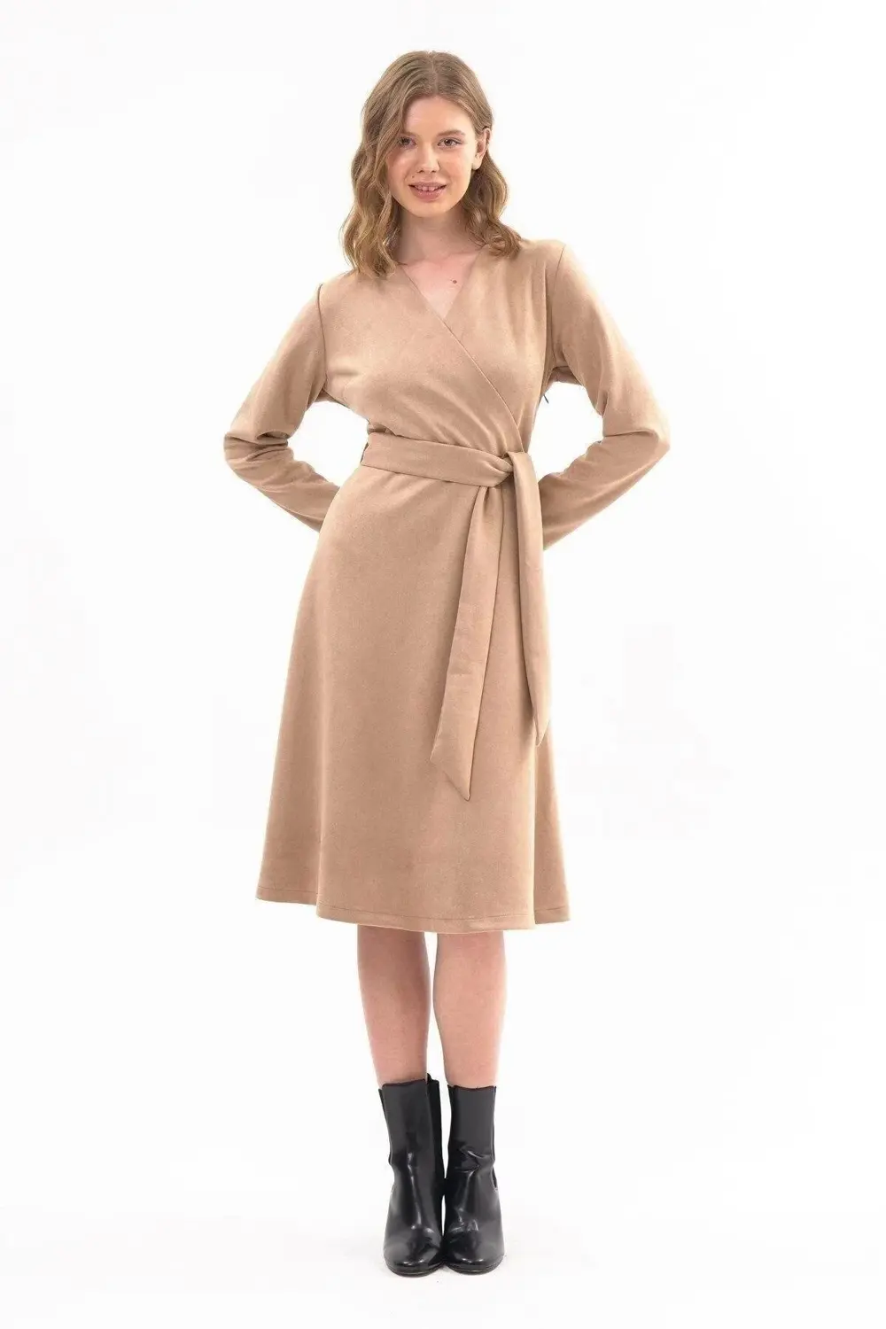 Apsen Kadın Sütlü Kahve Süet Kuşaklı Kruvaze Detaylı Kloş Midi Bo