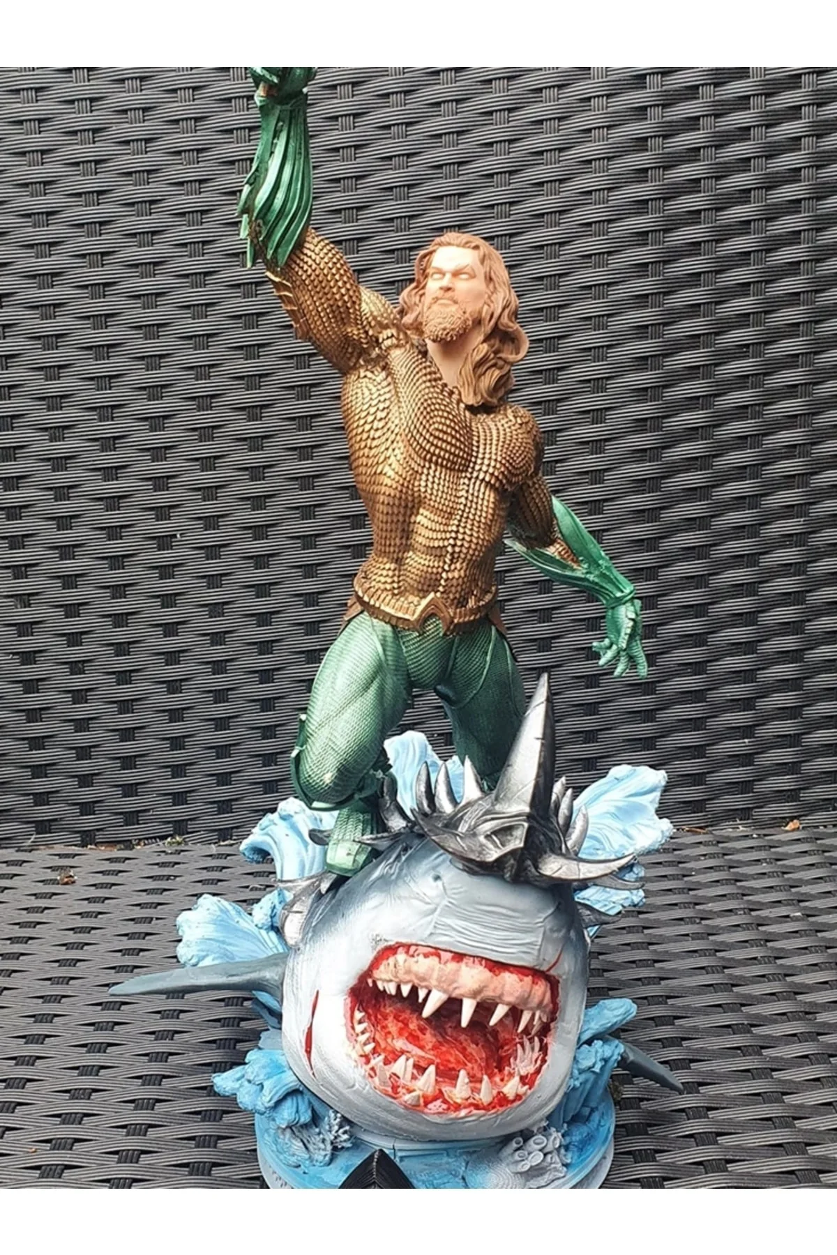Aquaman Atlantis Hükümdarı Boyalı Figür 35 CM (MEGA BOY)
