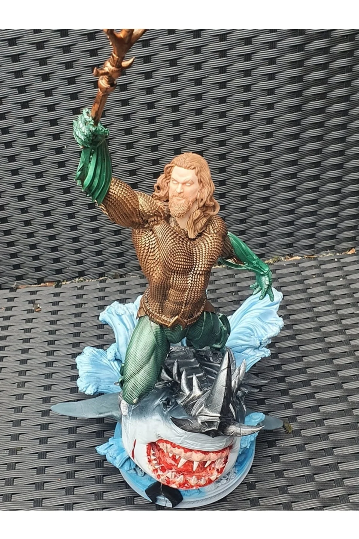 Aquaman Atlantis Hükümdarı Boyalı Figür 35 CM (MEGA BOY)