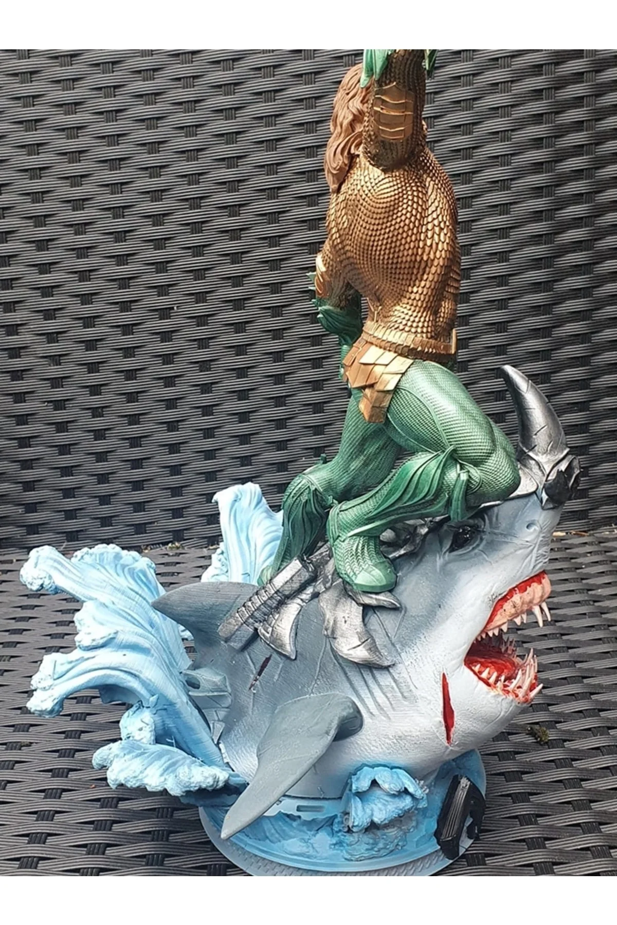 Aquaman Atlantis Hükümdarı Boyalı Figür 35 CM (MEGA BOY)