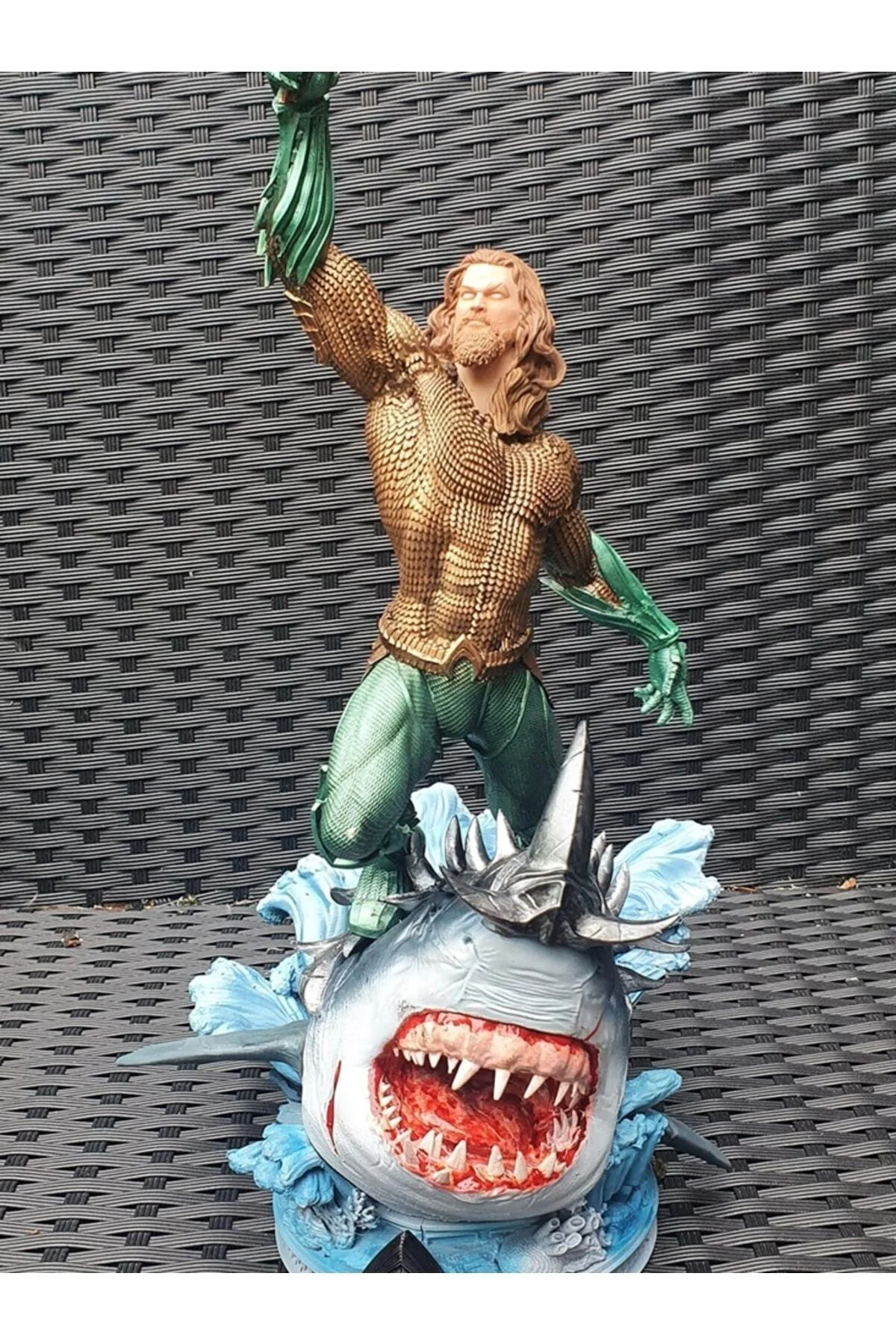 Aquaman Atlantis Hükümdarı Boyalı Figür 35 CM (MEGA BOY)