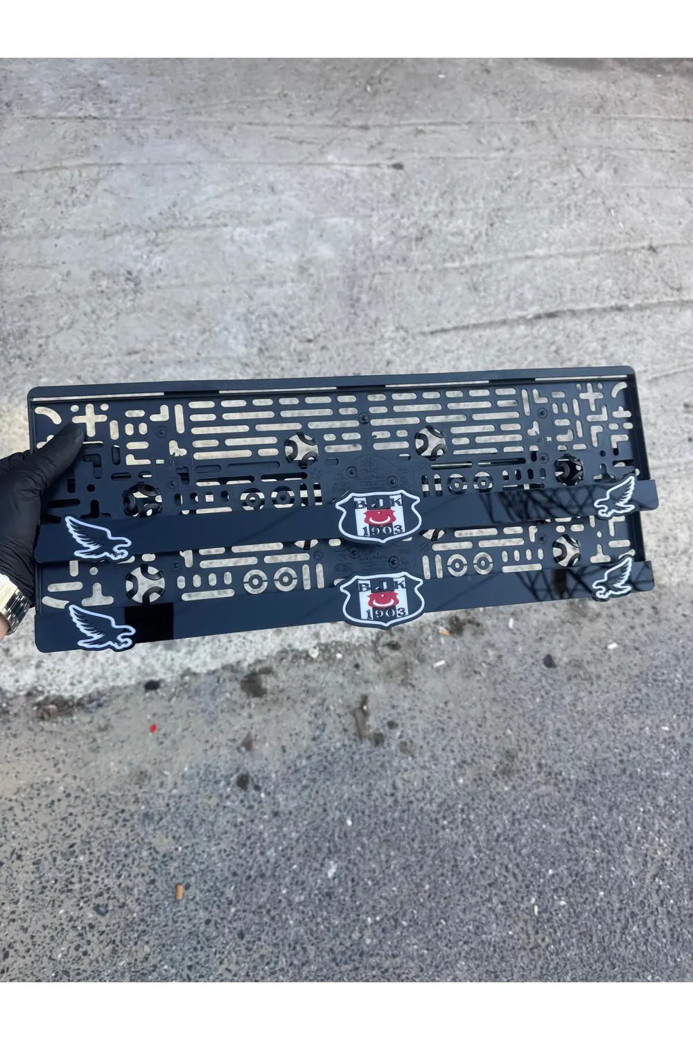 Araba Pleksi Plakalık