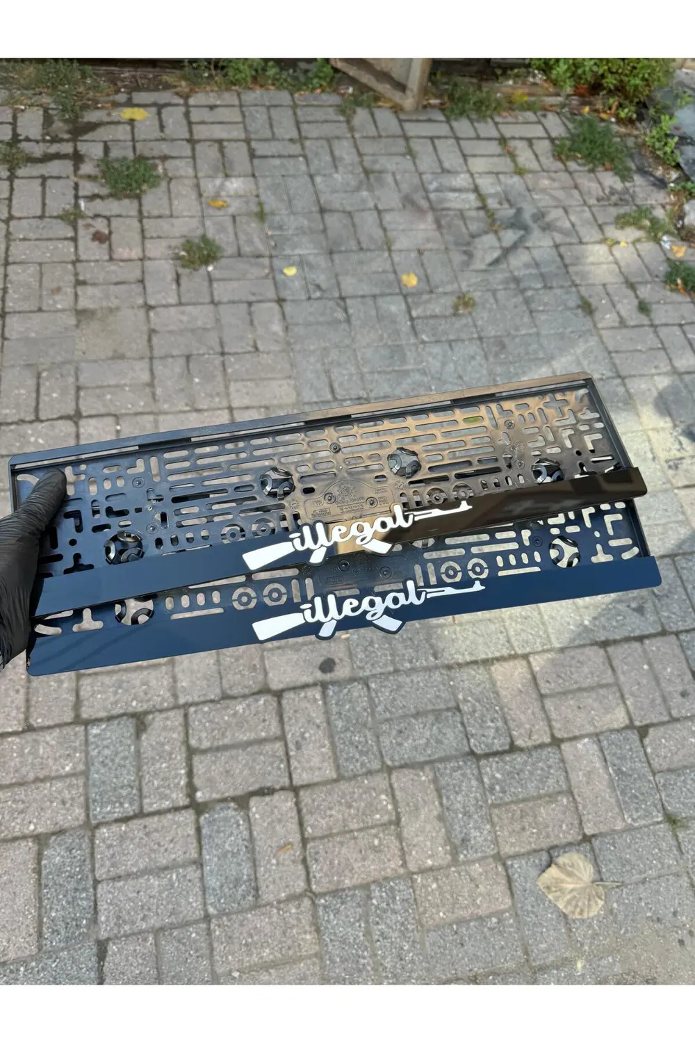 Araba Pleksi Plakalık