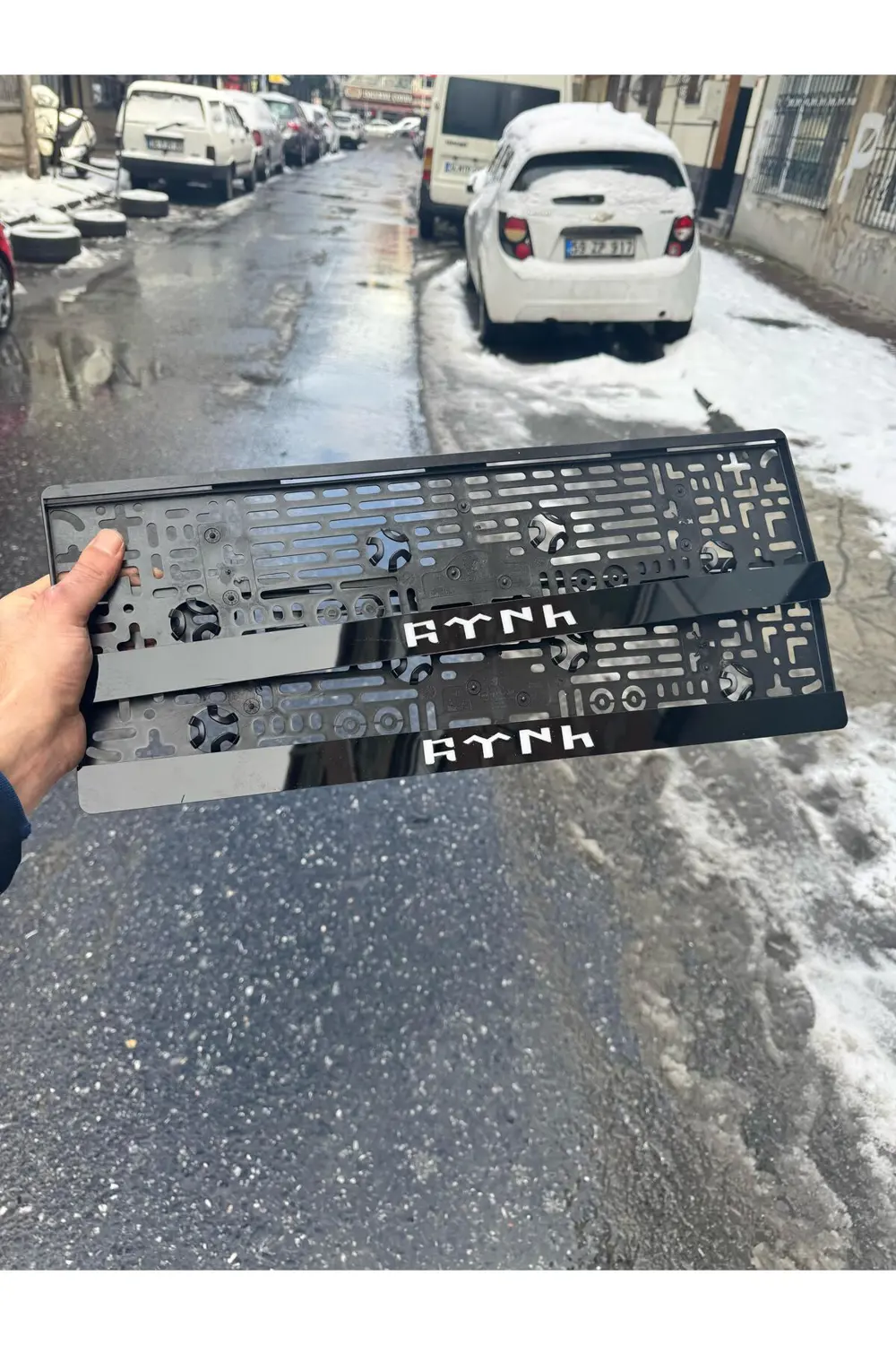 Araba Pleksi Plakalık