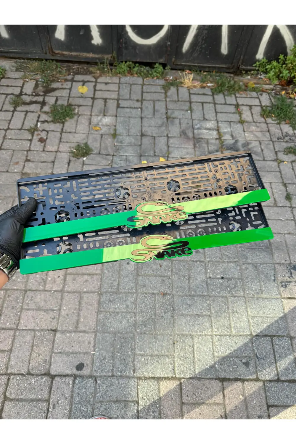 Araba Pleksi Plakalık