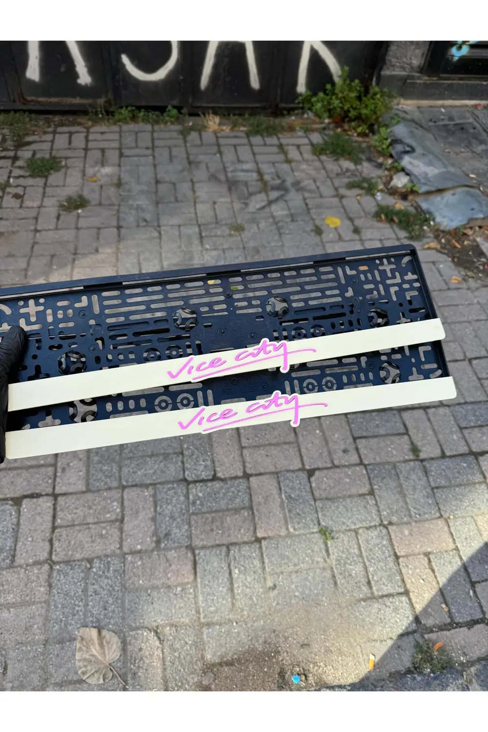 Araba  Pleksi Plakalık