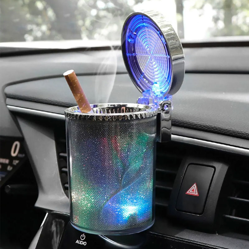 Araç İçi Led Animasyon Işıklı Krom Küllük Araç İçi Led Animasyon Işıklı Krom Küllük