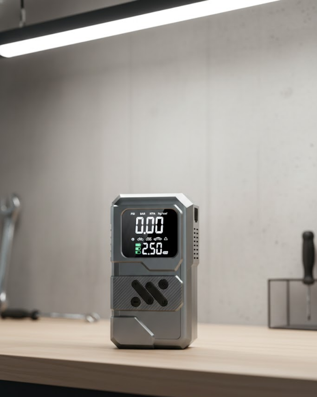 Araçlar İçin Akü Takviye Lastik Şişirme ve Powerbank Cihazı