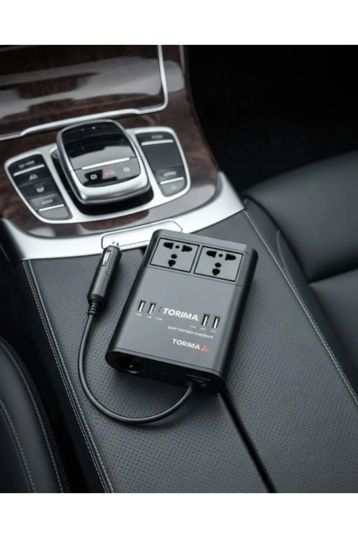 Araçta 220v Kullanım Sağlayan Usb Destekli Güç İnvertörü