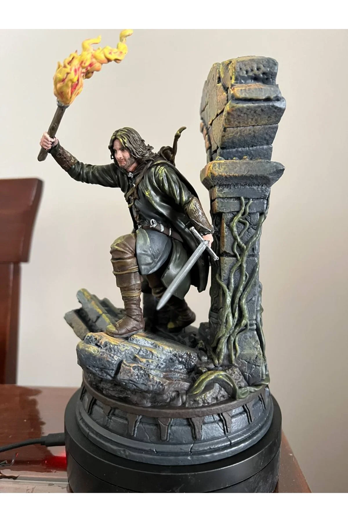 Aragorn Ölüler Yolu'nda Yüzüklerin Efendisi Lotr 20 Cm Boyalı Figür (büyük Boy) Fiyatı, Yorumları ve Özellikleri