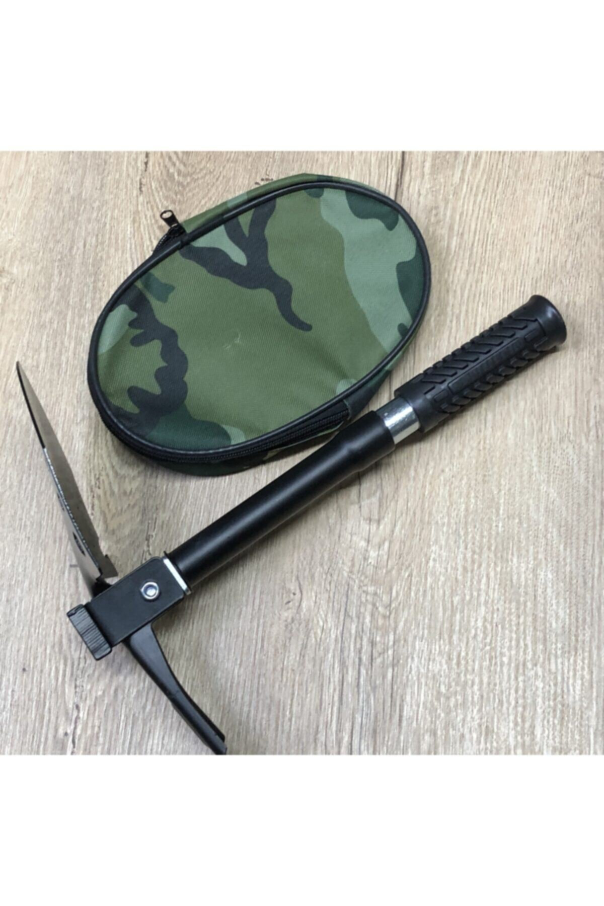 Arama Kurtama Için Çok Fonksiyonlu Kürek Çekiç Kazma Seti