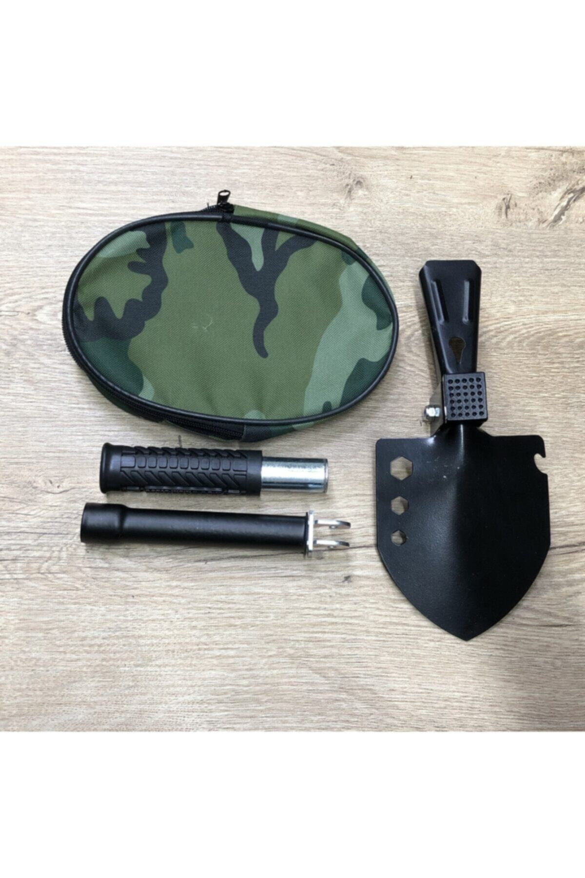 Arama Kurtama Için Çok Fonksiyonlu Kürek Çekiç Kazma Seti