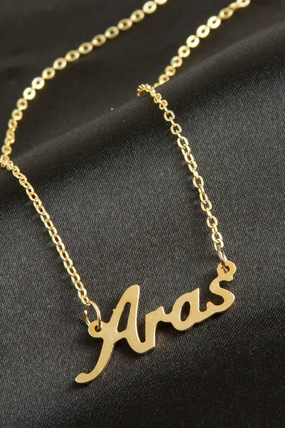 Aras Isimli Kolye (Kişiye Özel) Aras Isimli Kolye (Kişiye Özel)