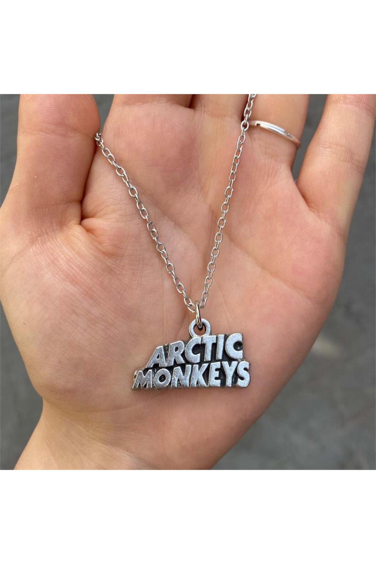 Arctic Monkeys Logo Kolye