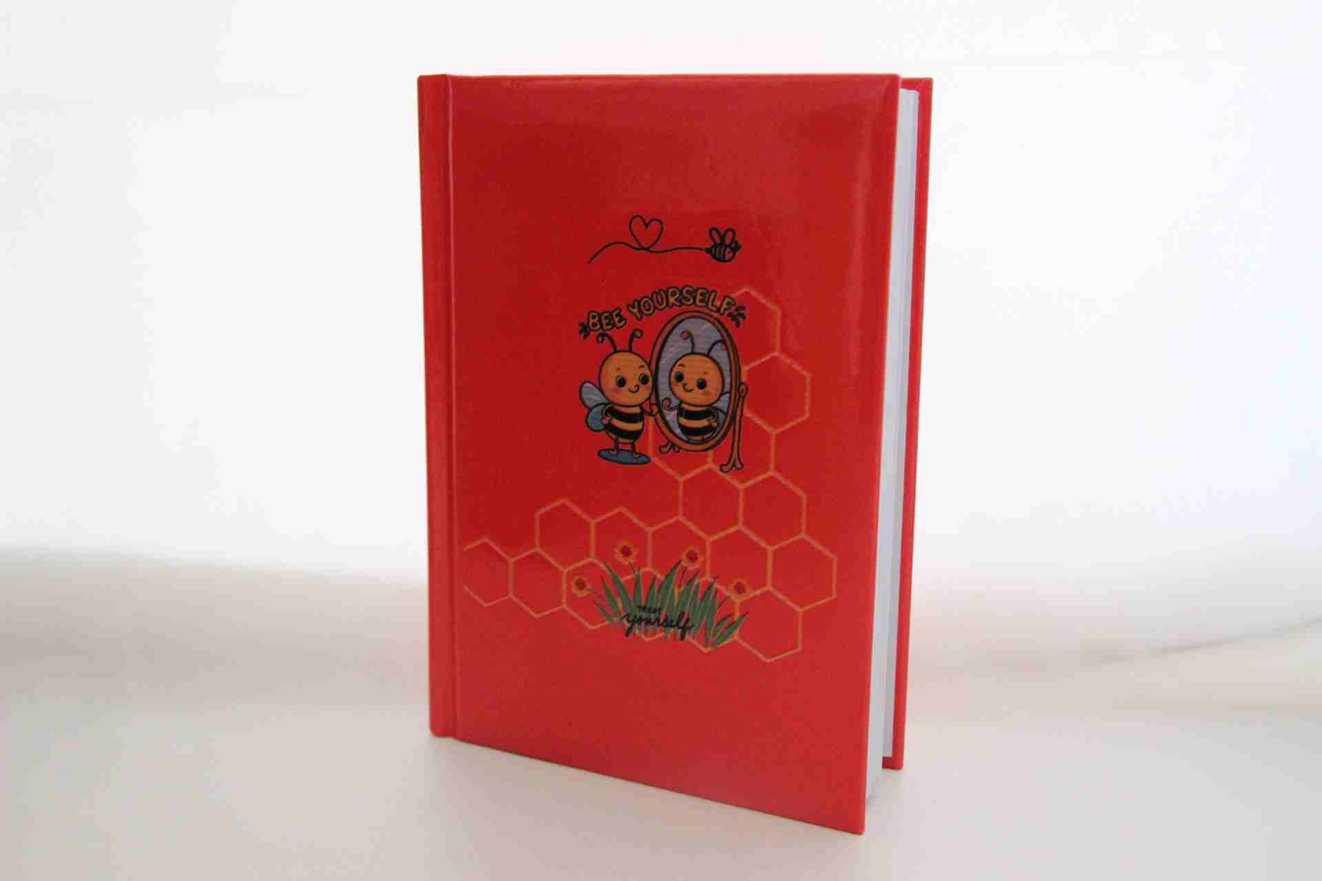 Arı Temalı Kupa Bardak ve Defter Hediye Kutusu