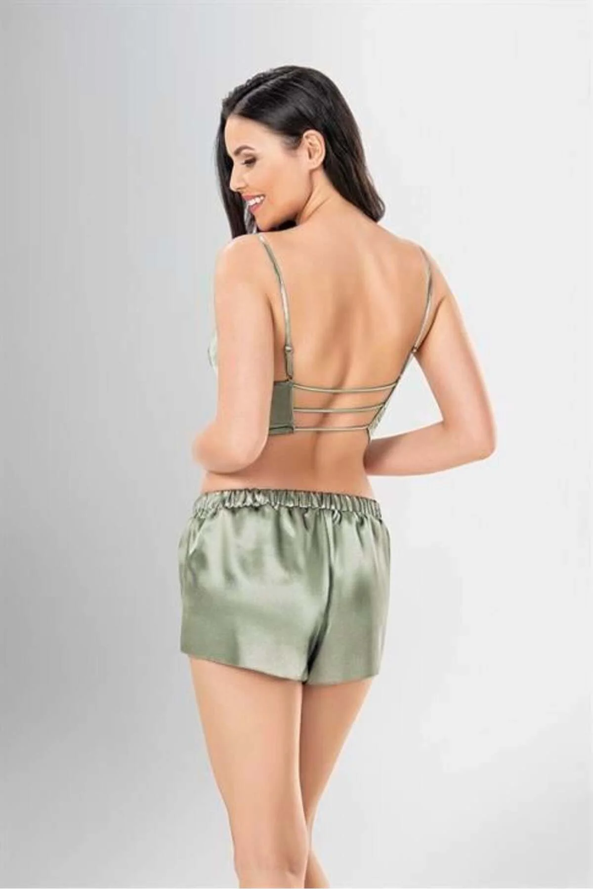 Arias Closet 3'lü Şort Takımı Desenli Arias Closet 3'lü Şort Takımı Desenli