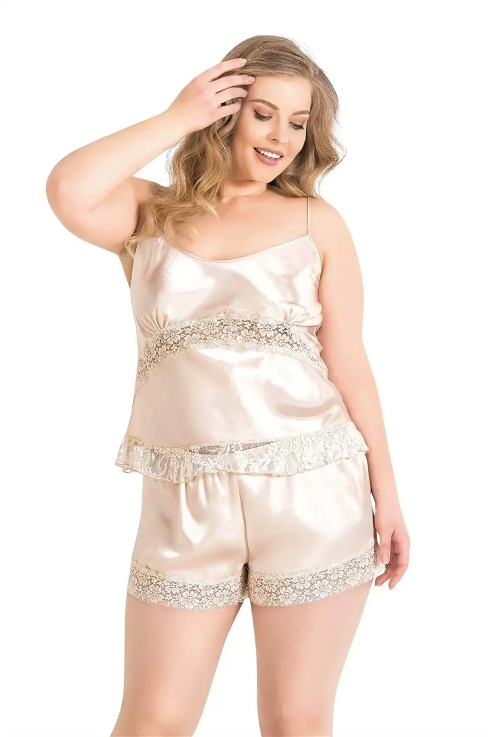 Arias Closet Büyük Beden Fildişi Saten Babydoll Şort Takımı